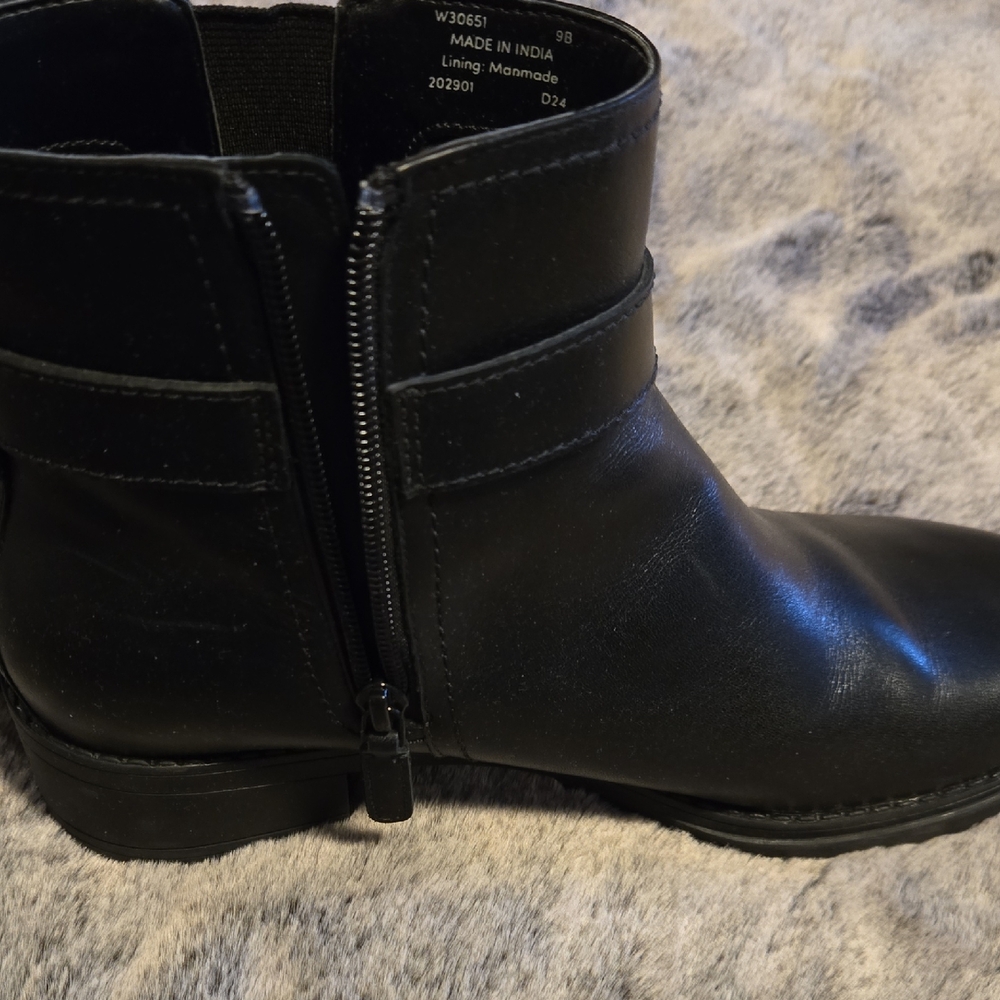 Cole Haan Black Leather Ankle Boots
